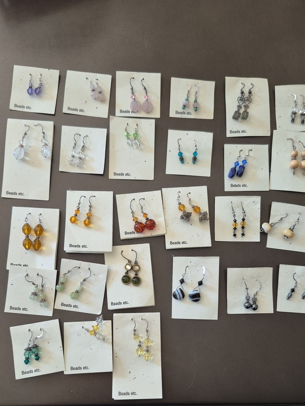 9. 🌸 2/$15 Assorted Dangle Earrings